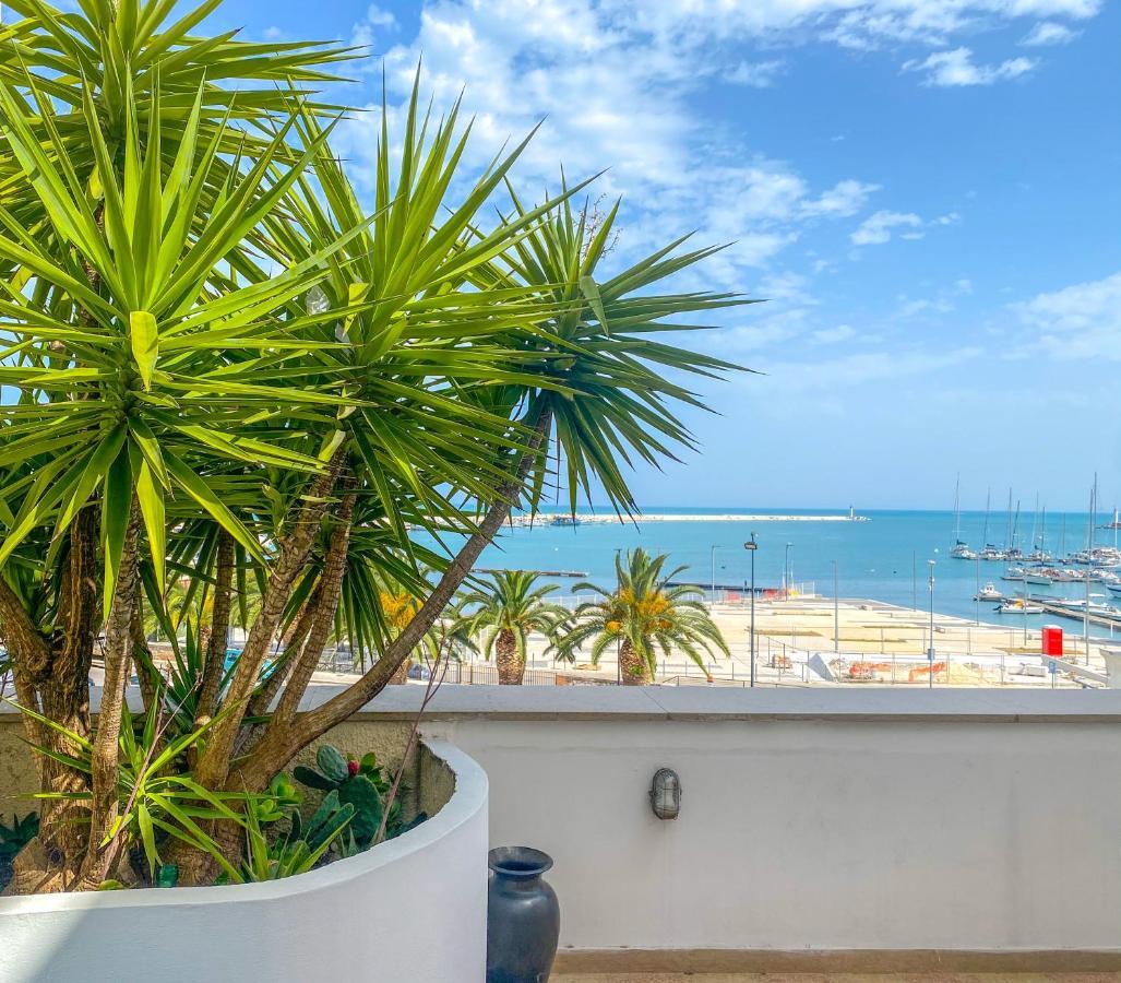Terrazza Diomede- Manfredi Homes & Villas Manfredonia Exterior foto